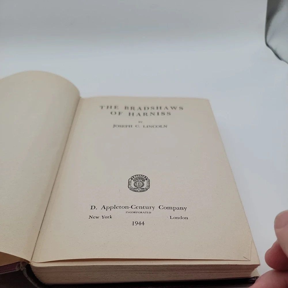 Joseph C. Lincoln The Bradshaws of Harniss Hardcover Book Club Edition 1944 Fair